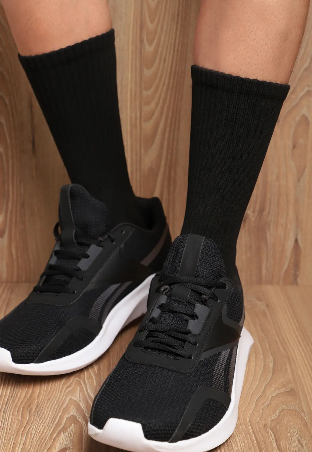Medias Colegiales Negras Largas en Nylon | JOGO