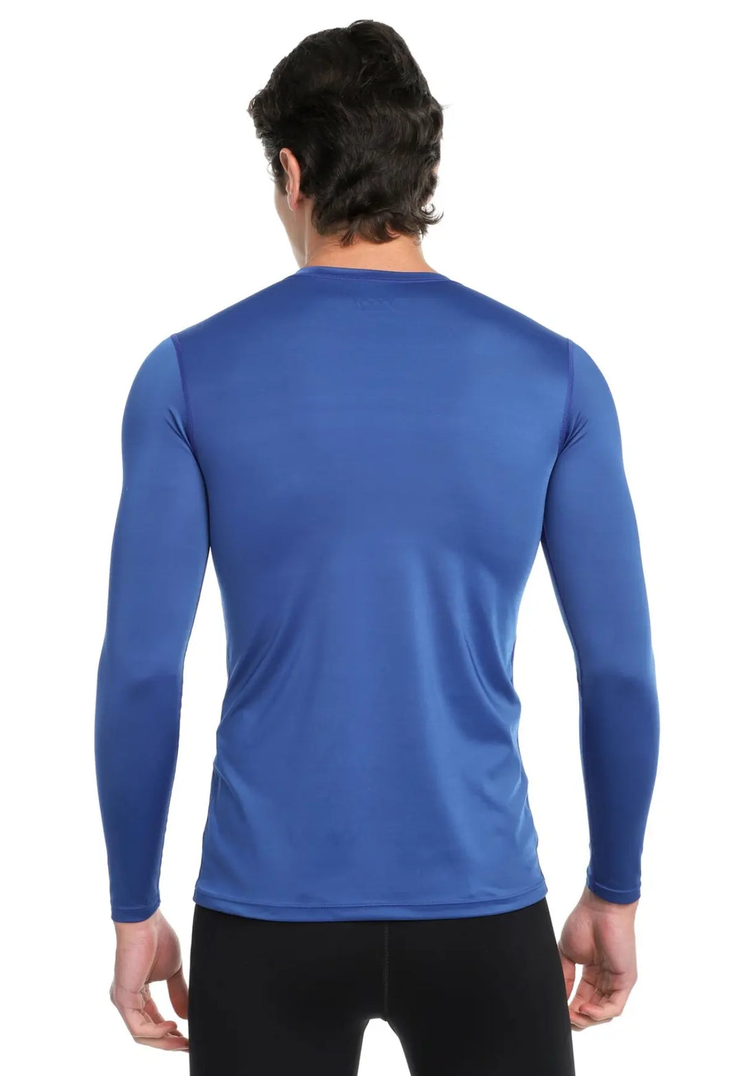 camibuso deportivo JOGO, fabricado con tecnología Secmax, que expulsa la humedad y acelera el secado, manteniéndote fresco incluso en los entrenamientos más intensos