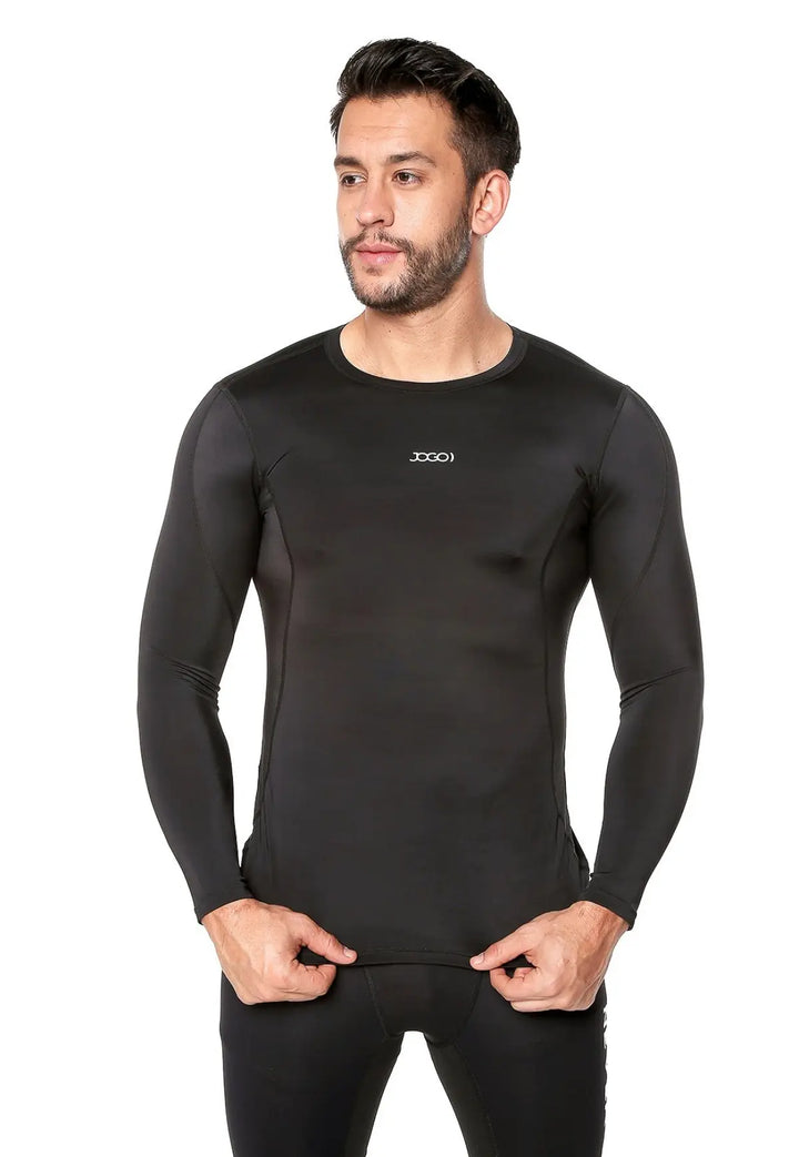 camibuso deportivo JOGO, fabricado con tecnología Secmax, que expulsa la humedad y acelera el secado, manteniéndote fresco incluso en los entrenamientos más intensos