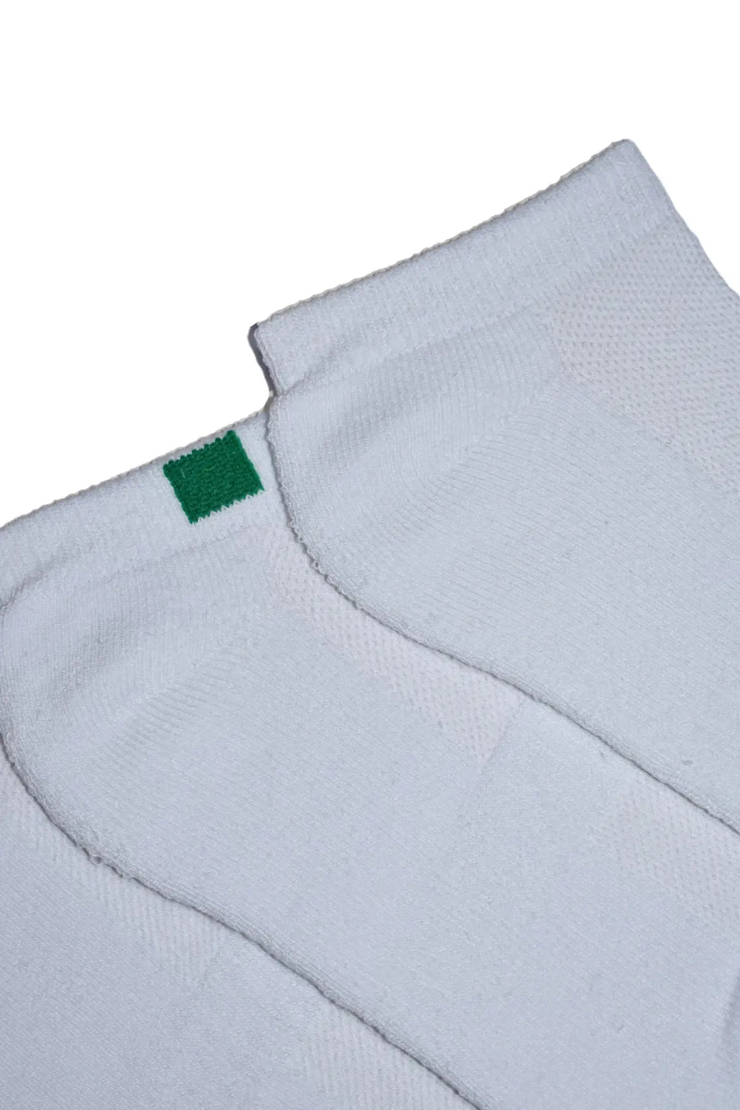 medias taloneras JOGO en algodón, diseño clásico y versátil se adapta perfectamente a tu día a día, ya sea para acompañar tu look casual o tu rutina deportiva