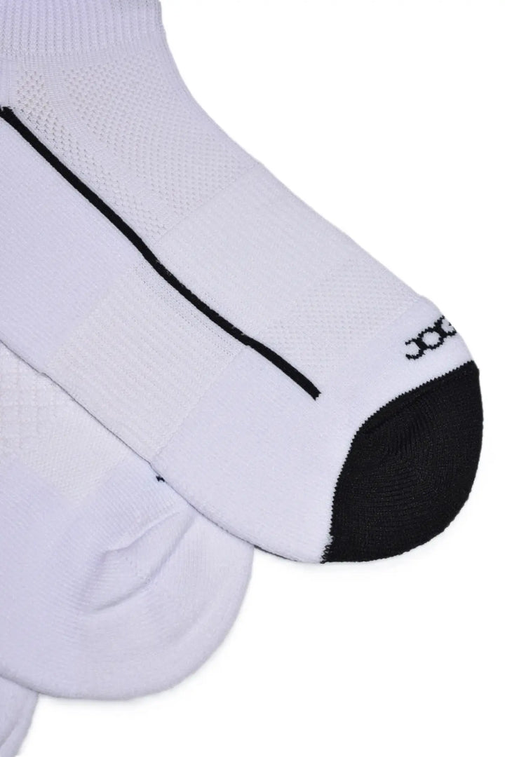 medias taloneras deportivas JOGO, diseño clásico y versátil se adapta perfectamente a tu día a día, ya sea para acompañar tu look casual o tu rutina deportiva