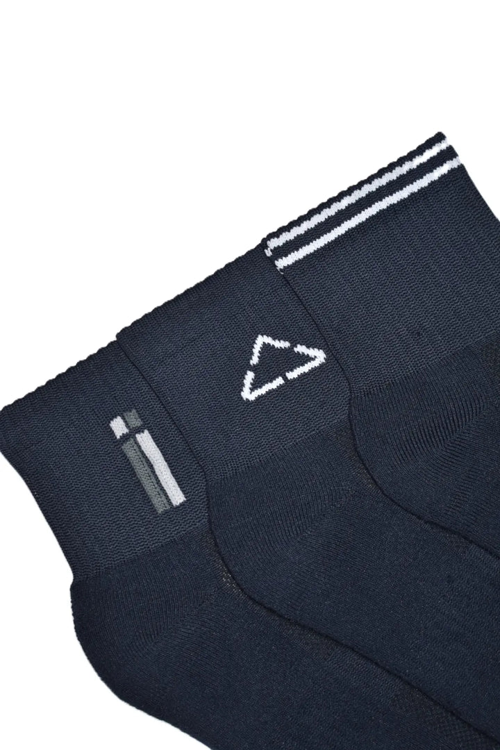 medias tobilleras deportivas JOGO, diseño clásico y versátil se adapta perfectamente a tu día a día, ya sea para acompañar tu look casual o tu rutina deportiva