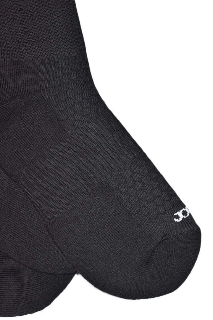 medias tobilleras deportivas JOGO, diseño clásico y versátil se adapta perfectamente a tu día a día, ya sea para acompañar tu look casual o tu rutina deportiva